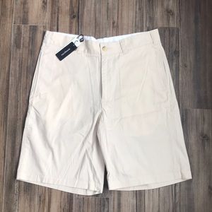 NWT Turtleson Men’s Light Twill Shorts